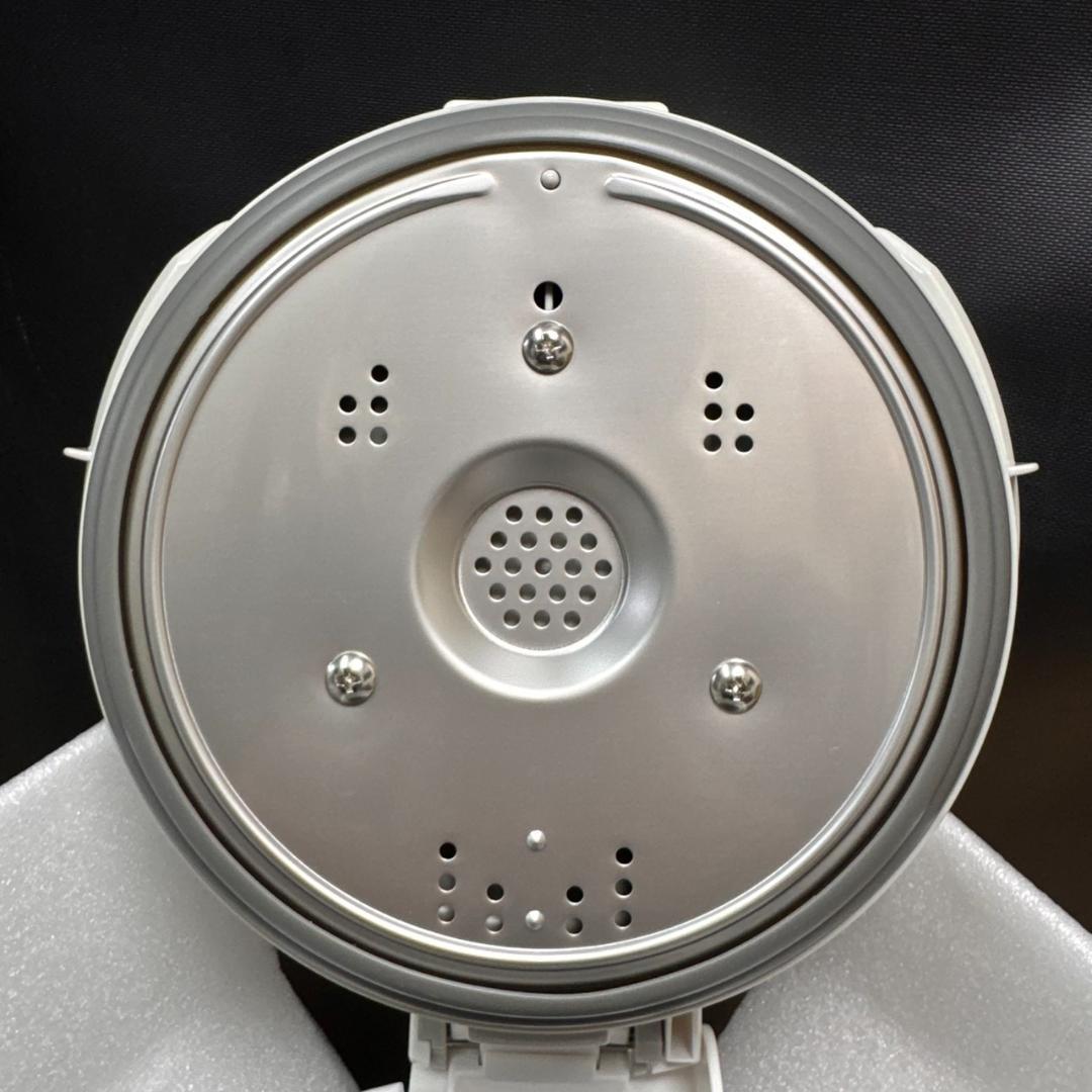 ★未使用　象印　スチーム式加湿器　EE-RU50-WA　2025年製