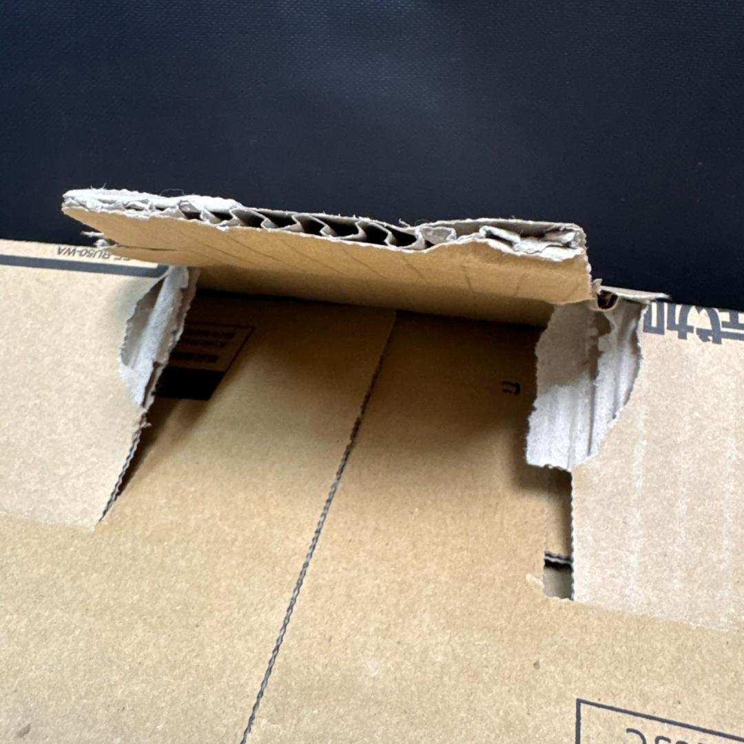 ★未使用　象印　スチーム式加湿器　EE-RU50-WA　2025年製