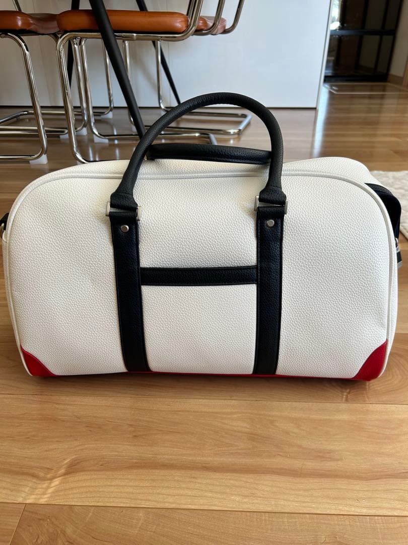 トミーヒルフィガー　ゴルフ　ボストンバッグ