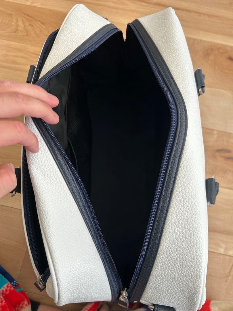 トミーヒルフィガー　ゴルフ　ボストンバッグ