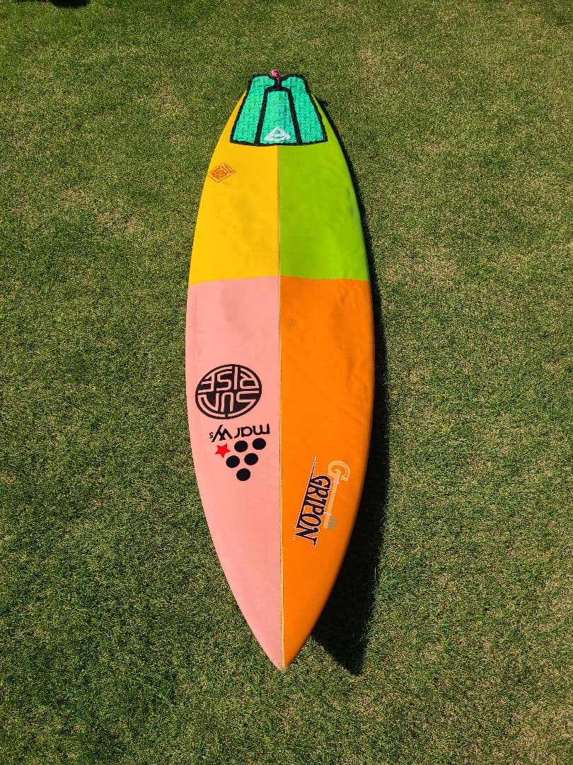 カラフルサーフボード(ショート)