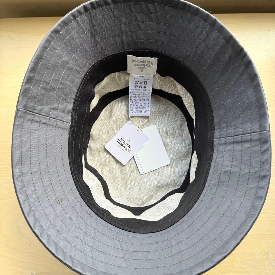 ★新品★ヴィヴィアンウエストウッド　バケットハット　オーブ　UV対策　グレー