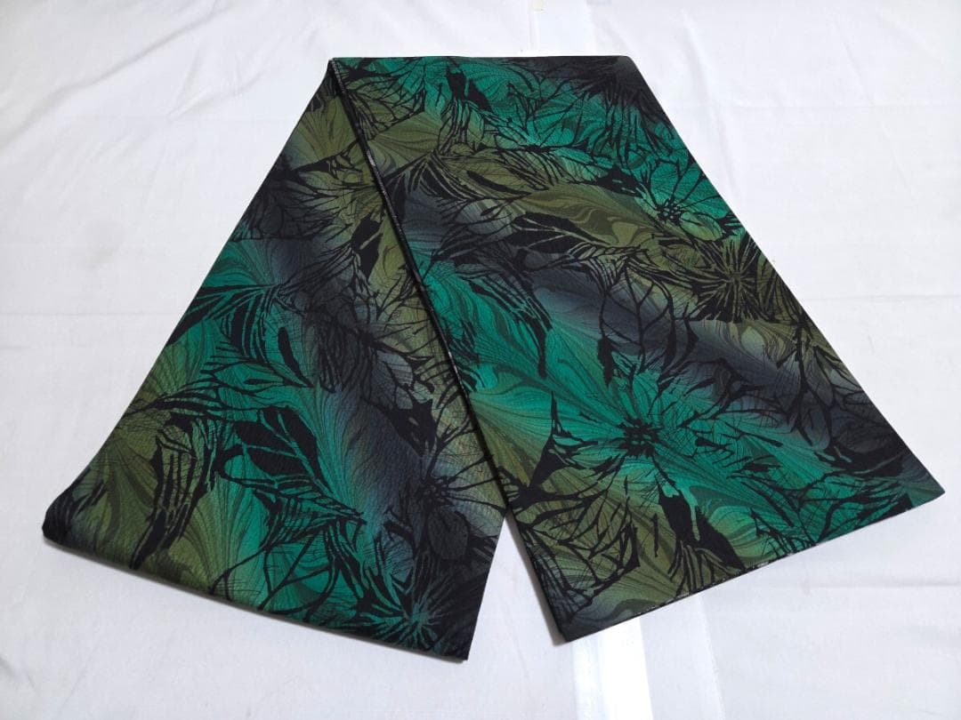 I2 シックな花模様 黒 緑 モダン ガード加工 全通 正絹 袋帯 O10