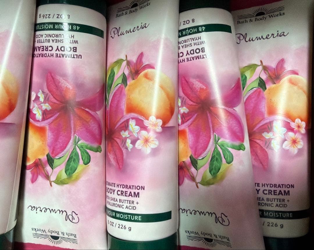 専用〜バスアンドボディワークス新品クリーム