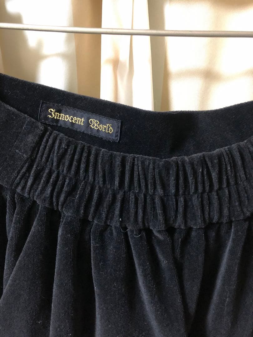 イノセントワールド黒ドットチュール別珍スカート