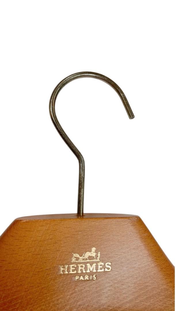 エルメス　木製ハンガー　HERMES