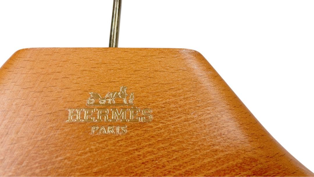 エルメス　木製ハンガー　HERMES