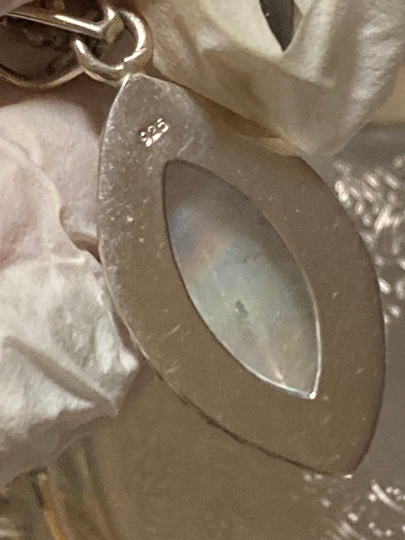 X*n様 【定価5万円】天然 レインボームーンストーン 大粒 ペンダントトップ