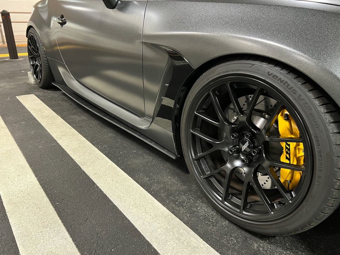 ベルスエンジニアリングGR86/BRZ(ZD8)用 サイドスプリッター