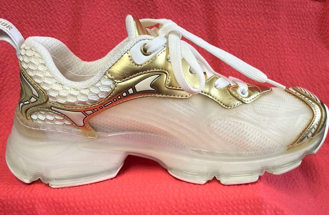 ディオールDior ディオールヴァイブ スニーカー白ゴールド36.5 23.5㌢