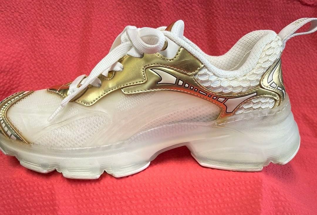 ディオールDior ディオールヴァイブ スニーカー白ゴールド36.5 23.5㌢