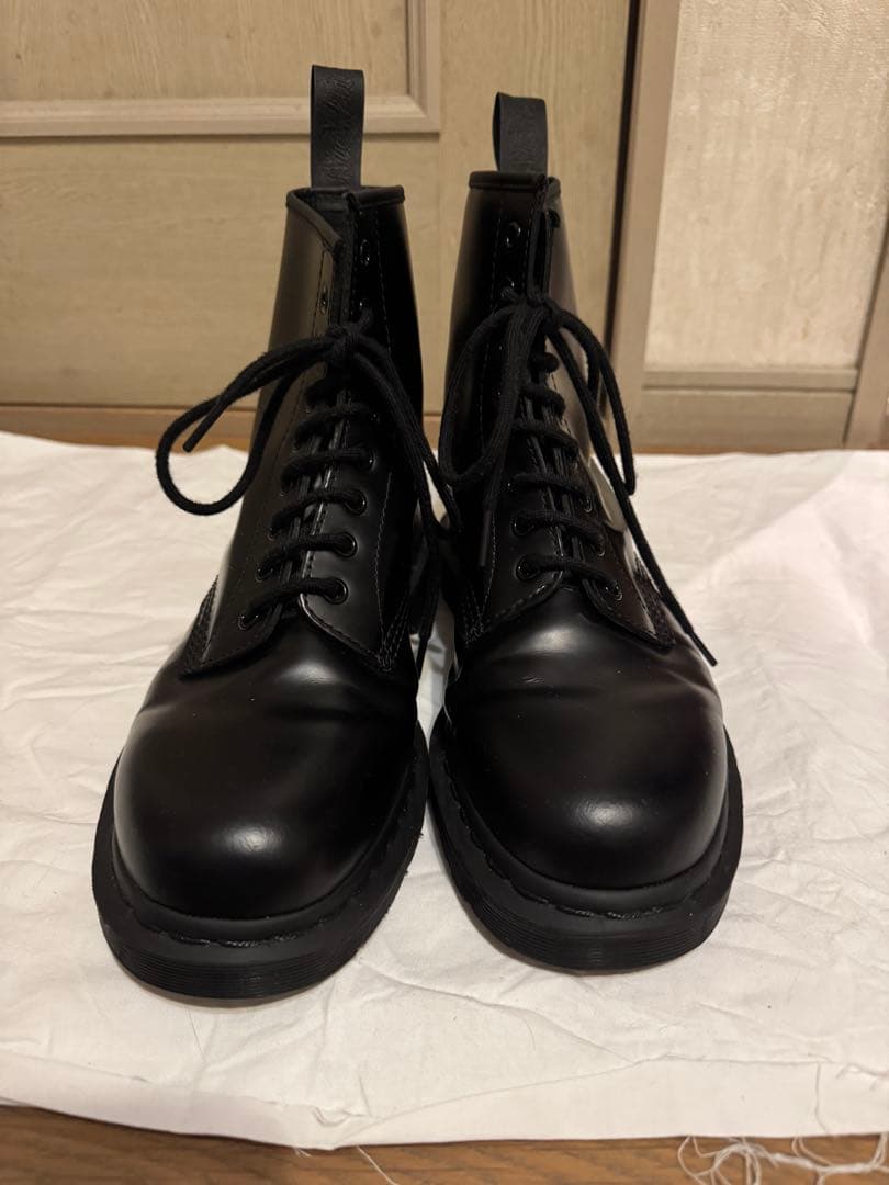 ドクターマーチン　1460 MONO オールブラック 8ホール