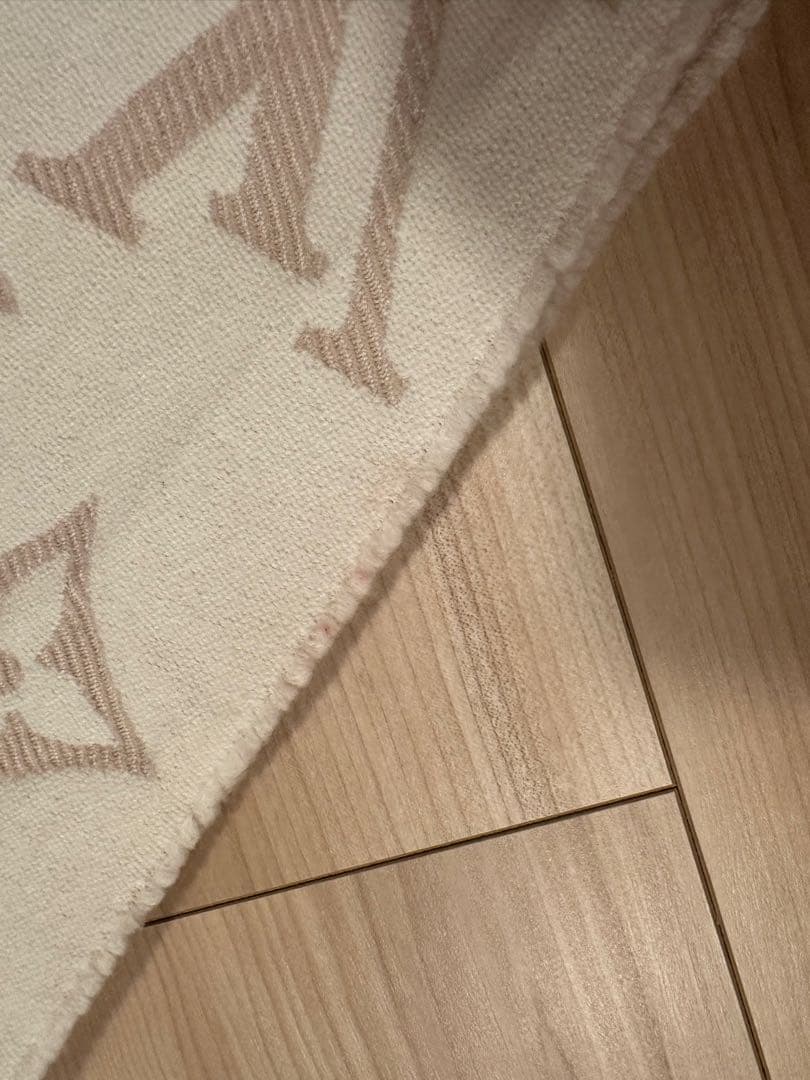 Louis Vuitton ロゴパターン マフラー ピンク