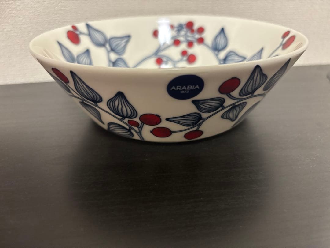 新品 150周年 バックスタンプ アラビア ルノ フロストベリー ボウル