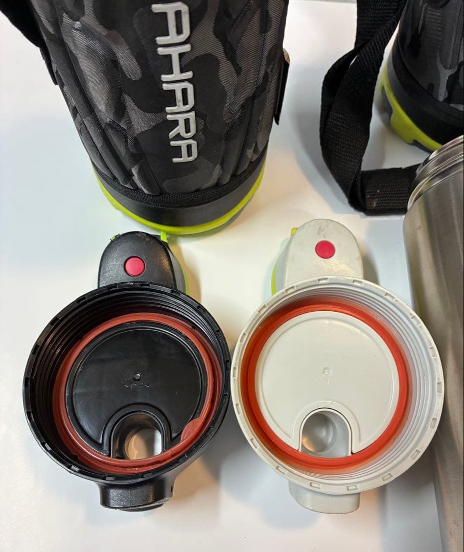 ハ*ル様 TIGER SAHARA 水筒&ポーチブラック・イエロー 1.0L 中