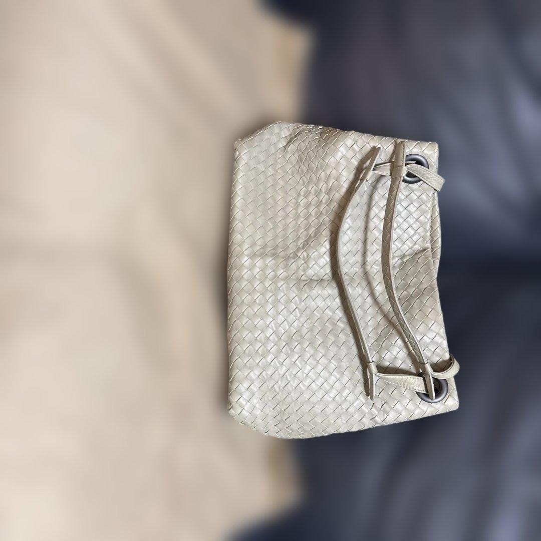 極美品のBottega Veneta ベージュレザートートバッグ