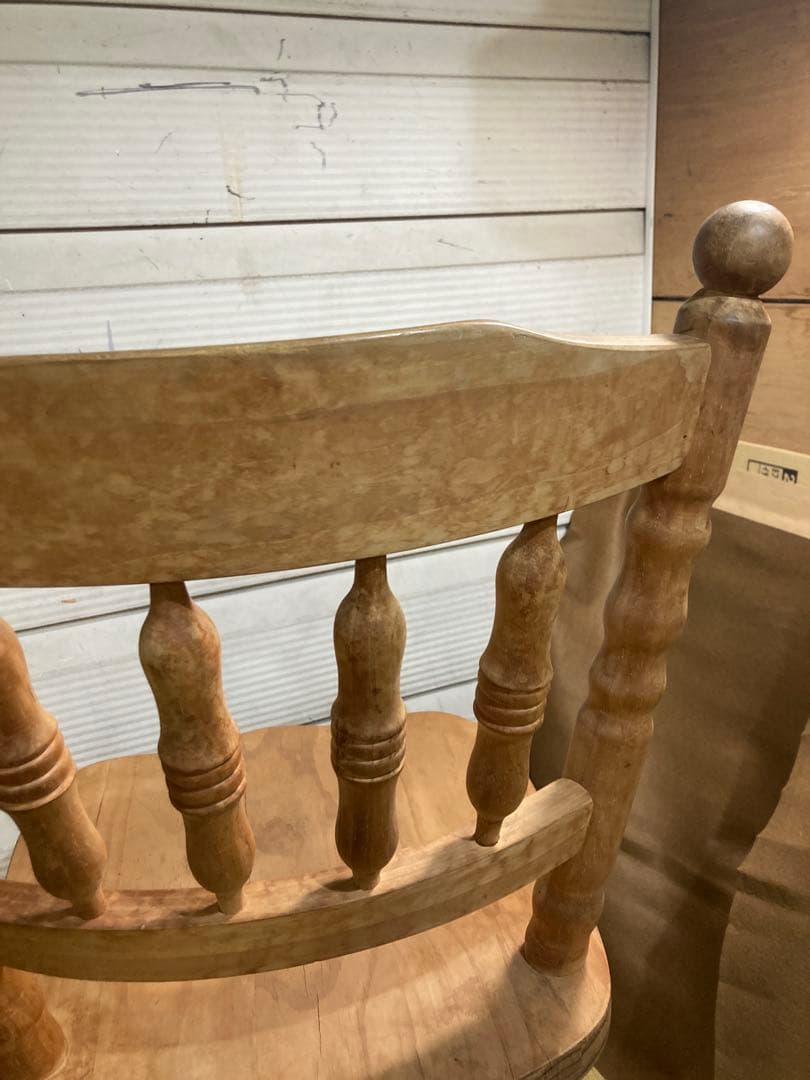 椅子　ヴィンテージ　ダイニングチェア　カフェチェア　剥離