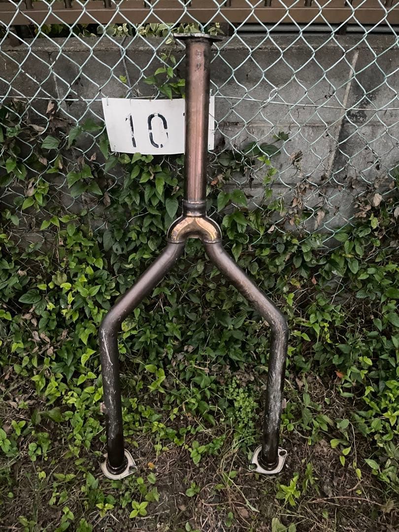 18クラウン 中間リアセットフルストレートマフラー 関東圏なら運べます。