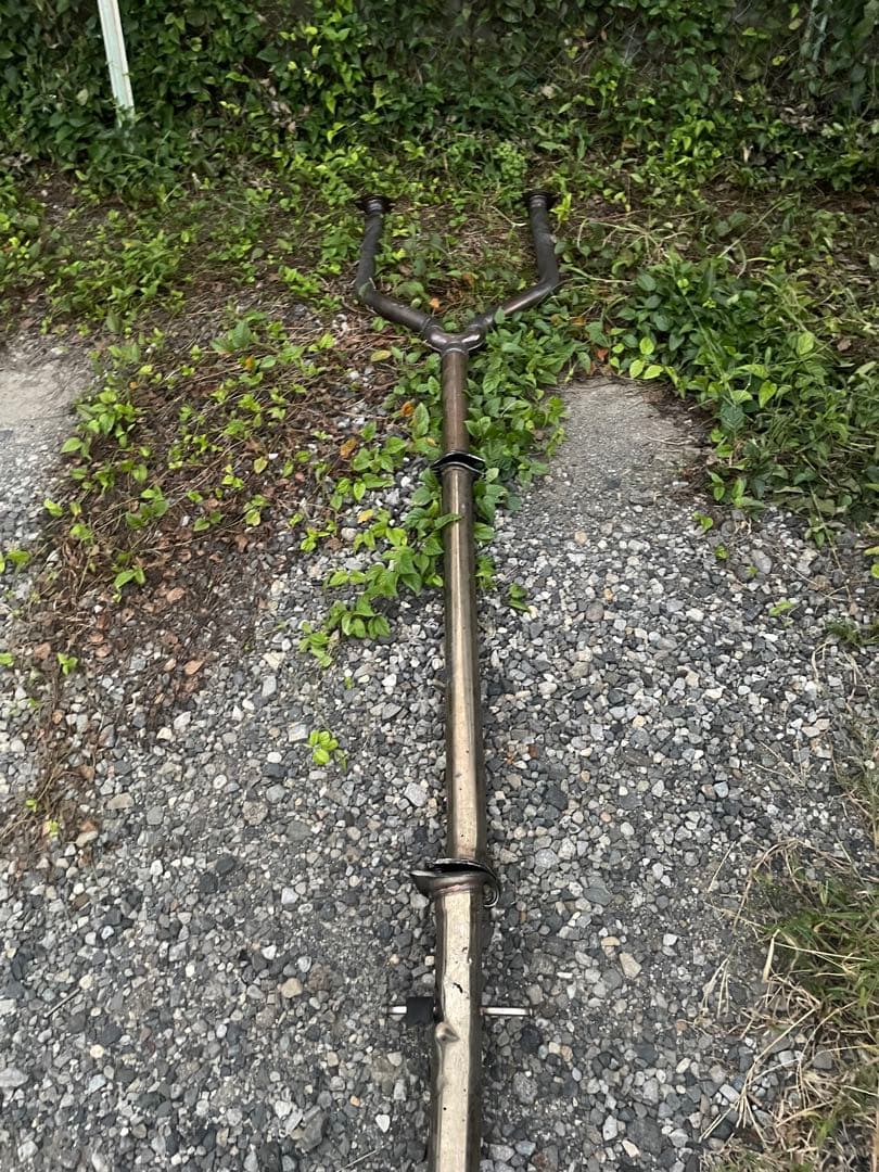 18クラウン 中間リアセットフルストレートマフラー 関東圏なら運べます。