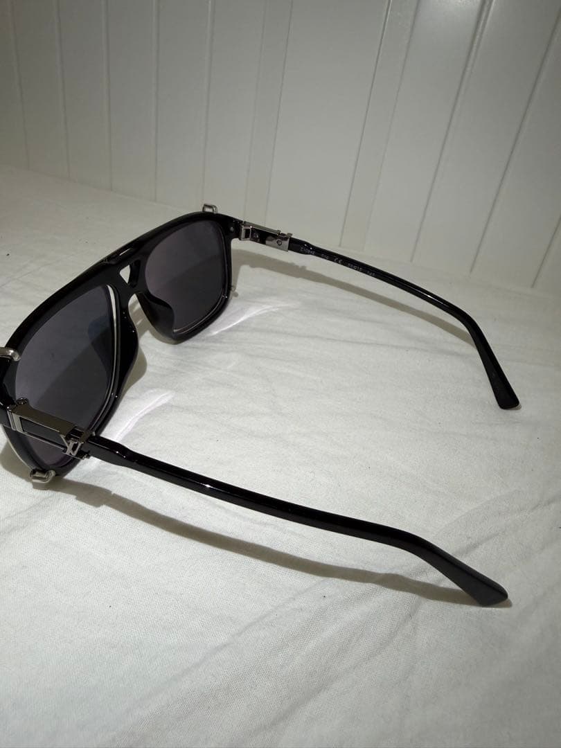 【超美品】ルイ ヴィトン サングラス サテライト モノグラム 交換レンズ付き