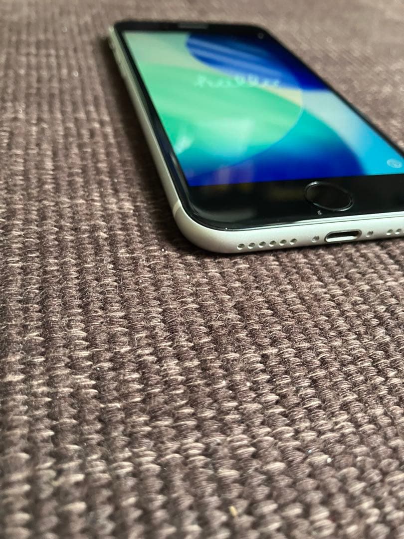 iPhone SE 第2世代 64GBジャンク