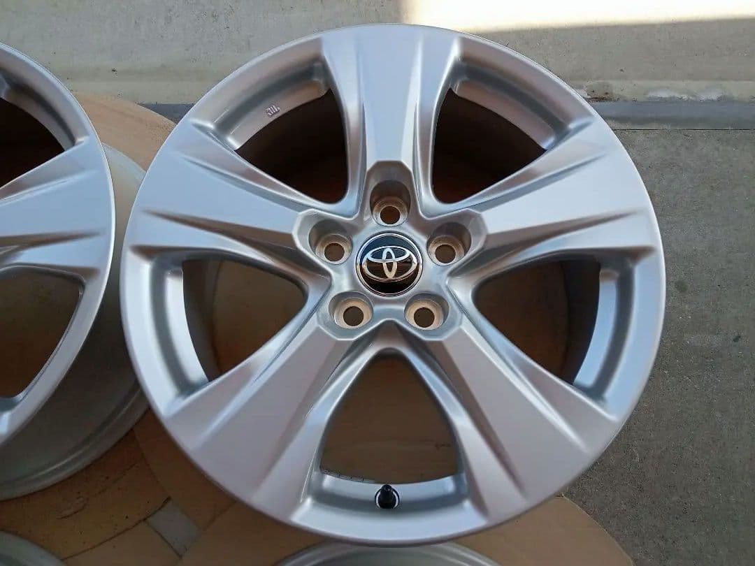 RAV４純正ホイール