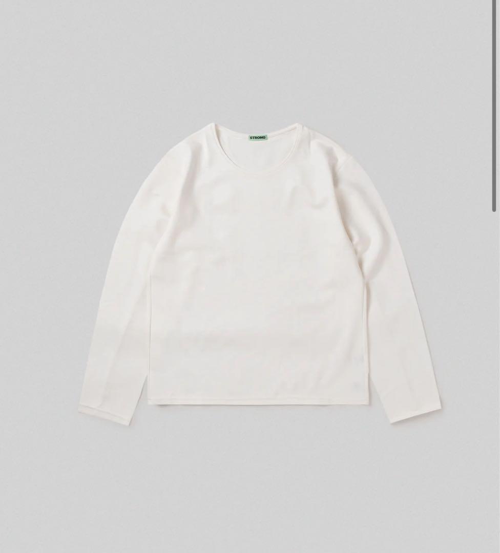 STRONG PACK TEE (ホワイト）