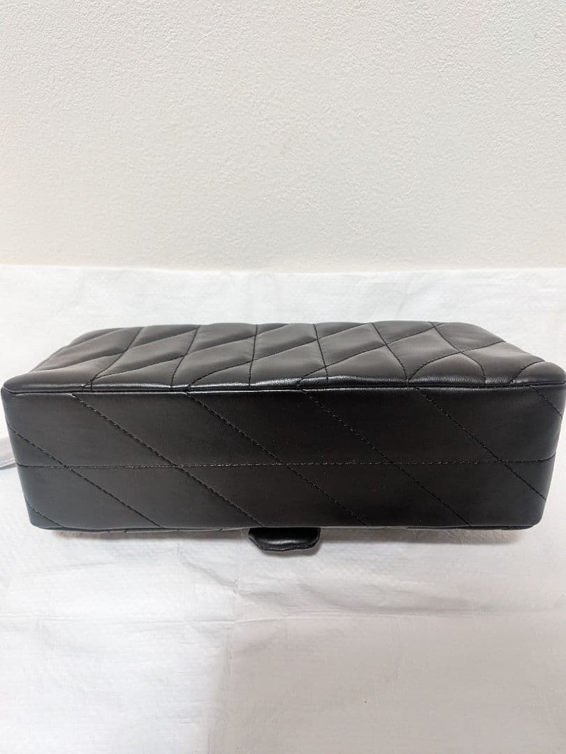 2/12まで大特価！新品未使用　COACH　黒キルティング ショルダーバッグ