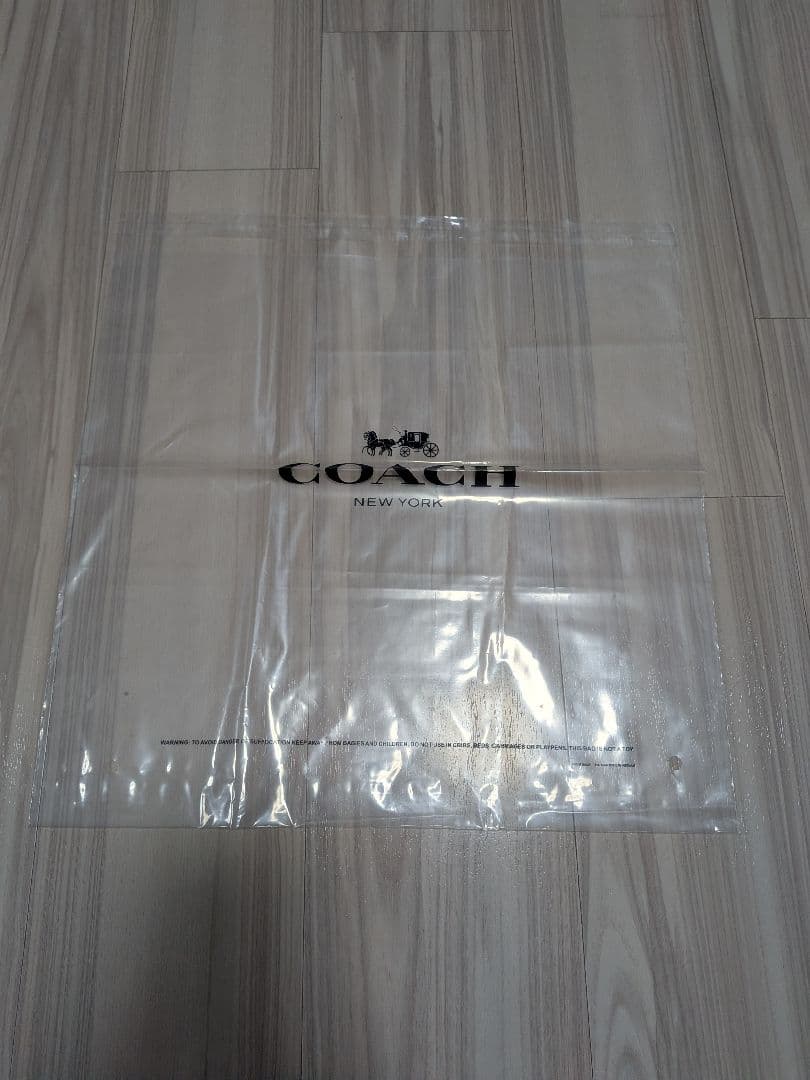 2/12まで大特価！新品未使用　COACH　黒キルティング ショルダーバッグ