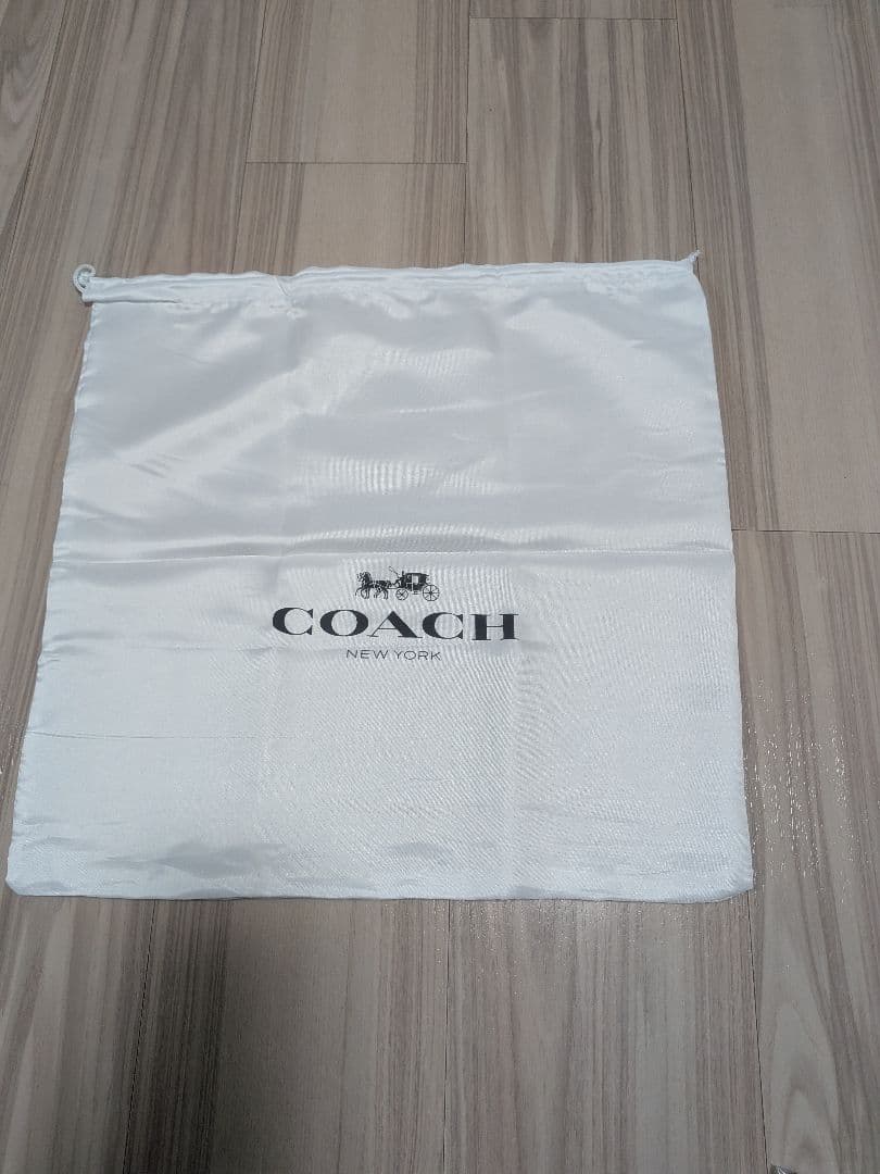 2/12まで大特価！新品未使用　COACH　黒キルティング ショルダーバッグ