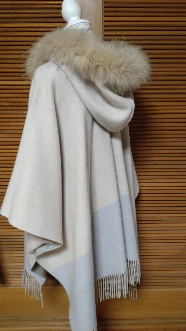 GRACE CONTINENTAL　リバーシブル　ケープ