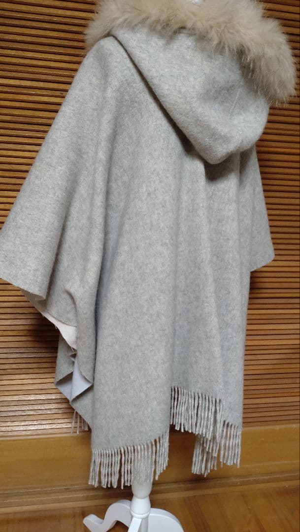 GRACE CONTINENTAL　リバーシブル　ケープ