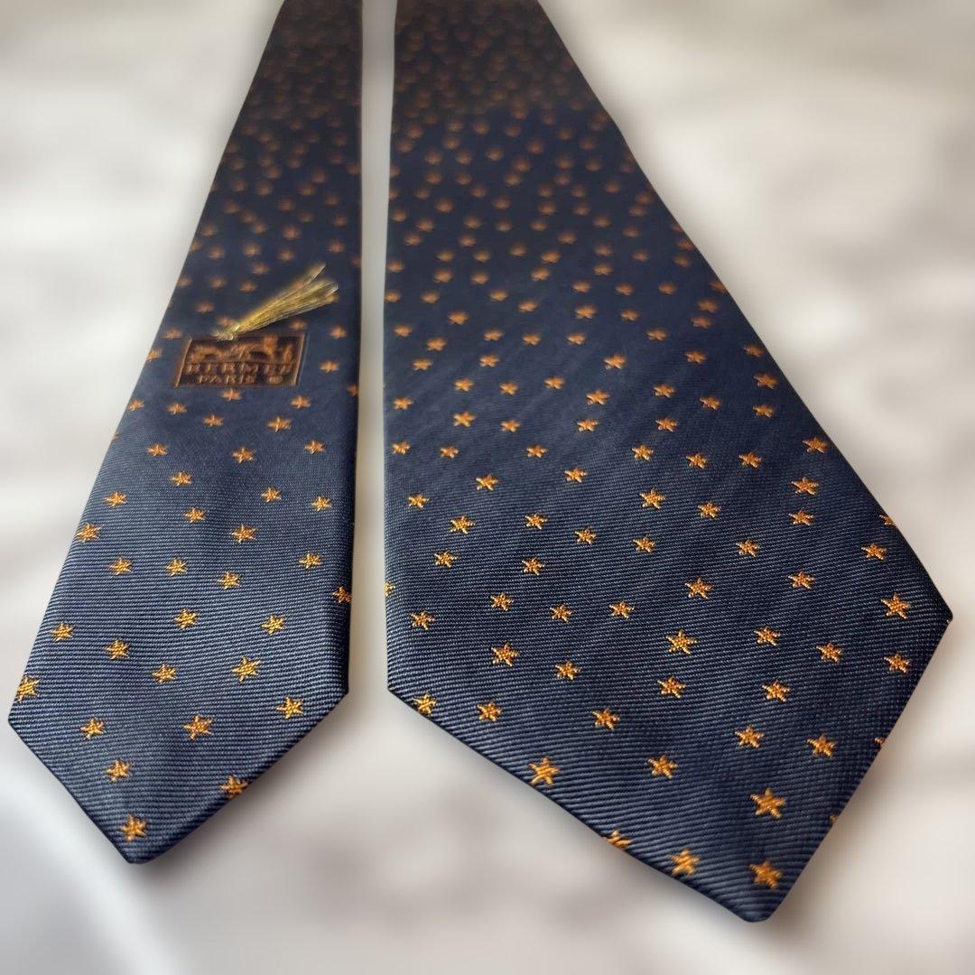 【極美品✨】HERMES ネクタイ　ネイビー　紺　オレンジ　スター　星　刺繍