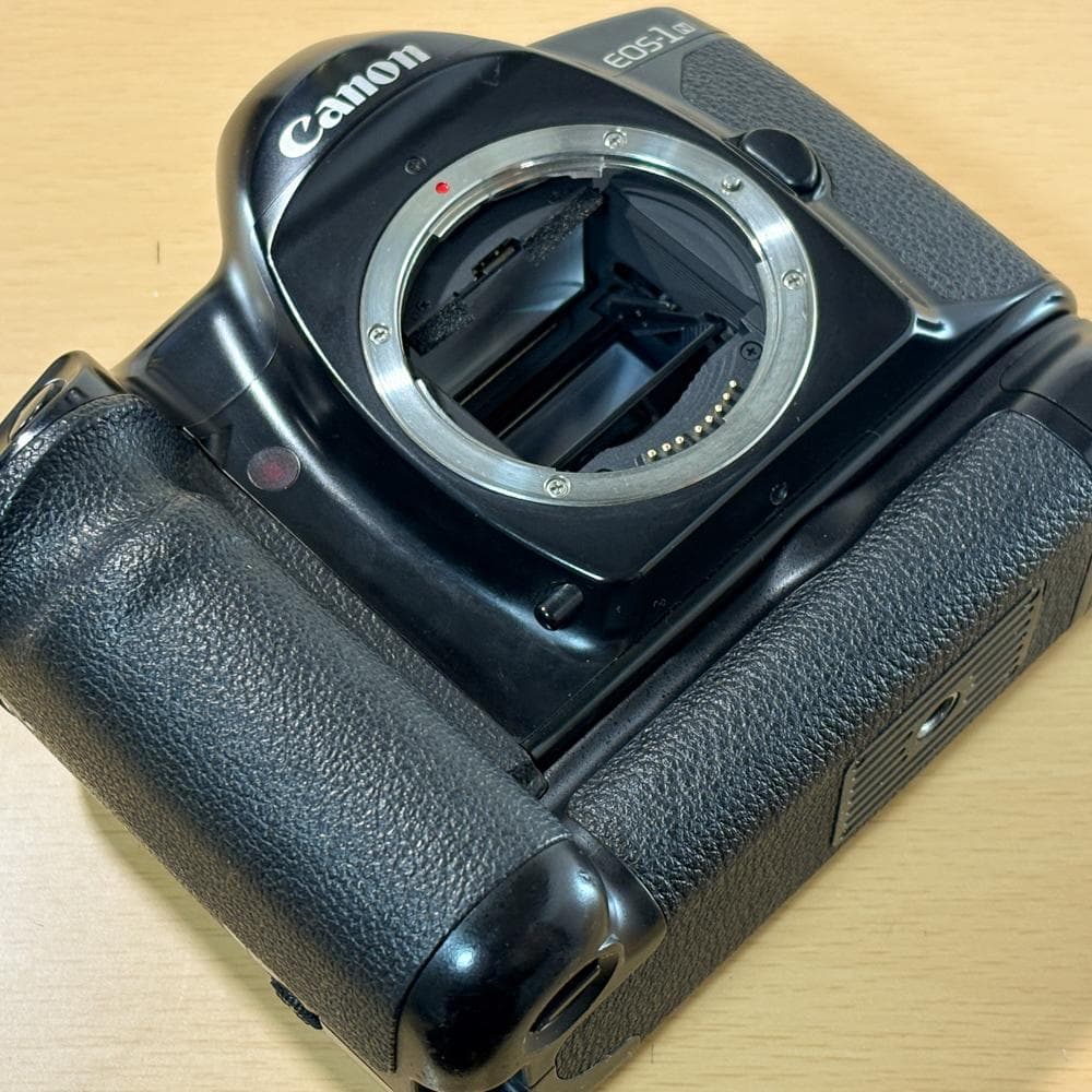 Canon EOS-1N フィルム一眼レフカメラ完動品　中古