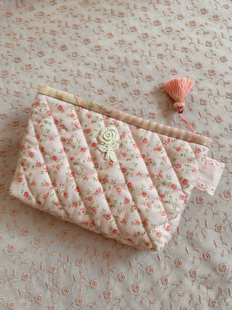 オリーブ様リクエスト　パッチワークの小物4種❤︎