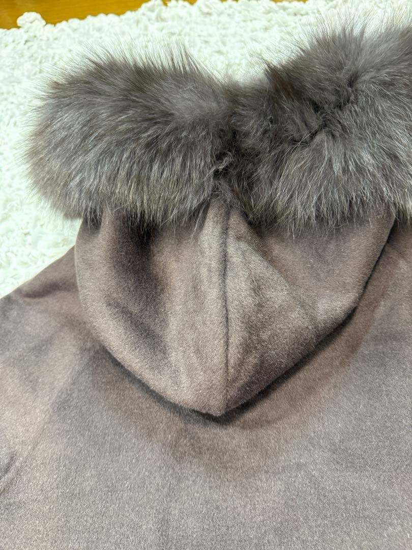 GRACE CONTINENTAL ポンチョ風トリミングコート チャコール