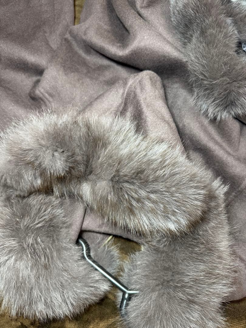 GRACE CONTINENTAL ポンチョ風トリミングコート チャコール