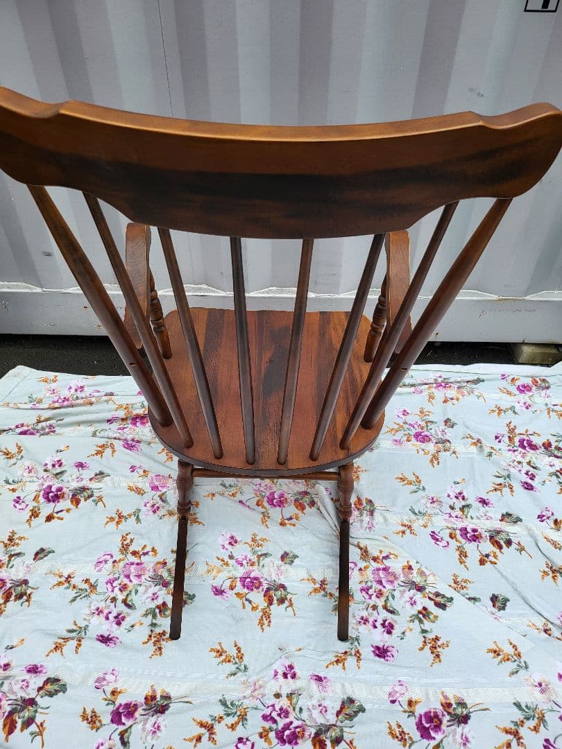 木製ロッキングチェア