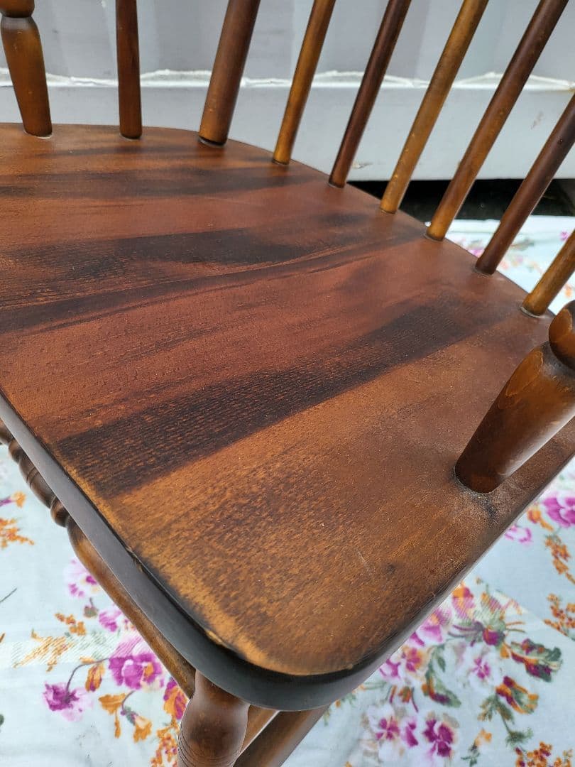 木製ロッキングチェア