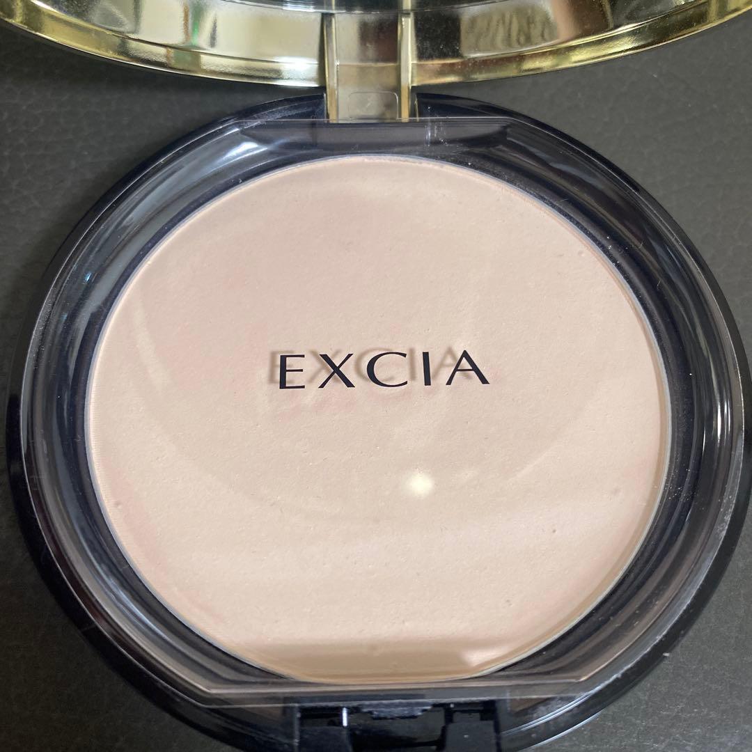 美品エクシア　パウダー　セルスティアルヴェール　田中みな実おすすめ
