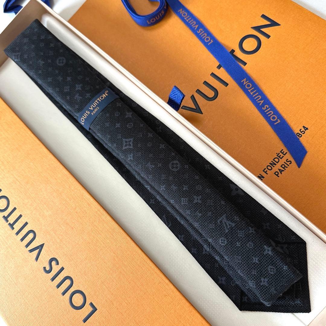 ルイ ヴィトン ネクタイ・モノグラム スターズ 新品 未使用