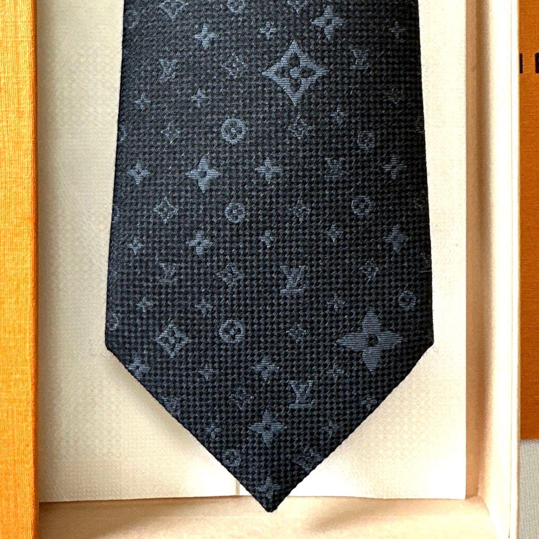 ルイ ヴィトン ネクタイ・モノグラム スターズ 新品 未使用