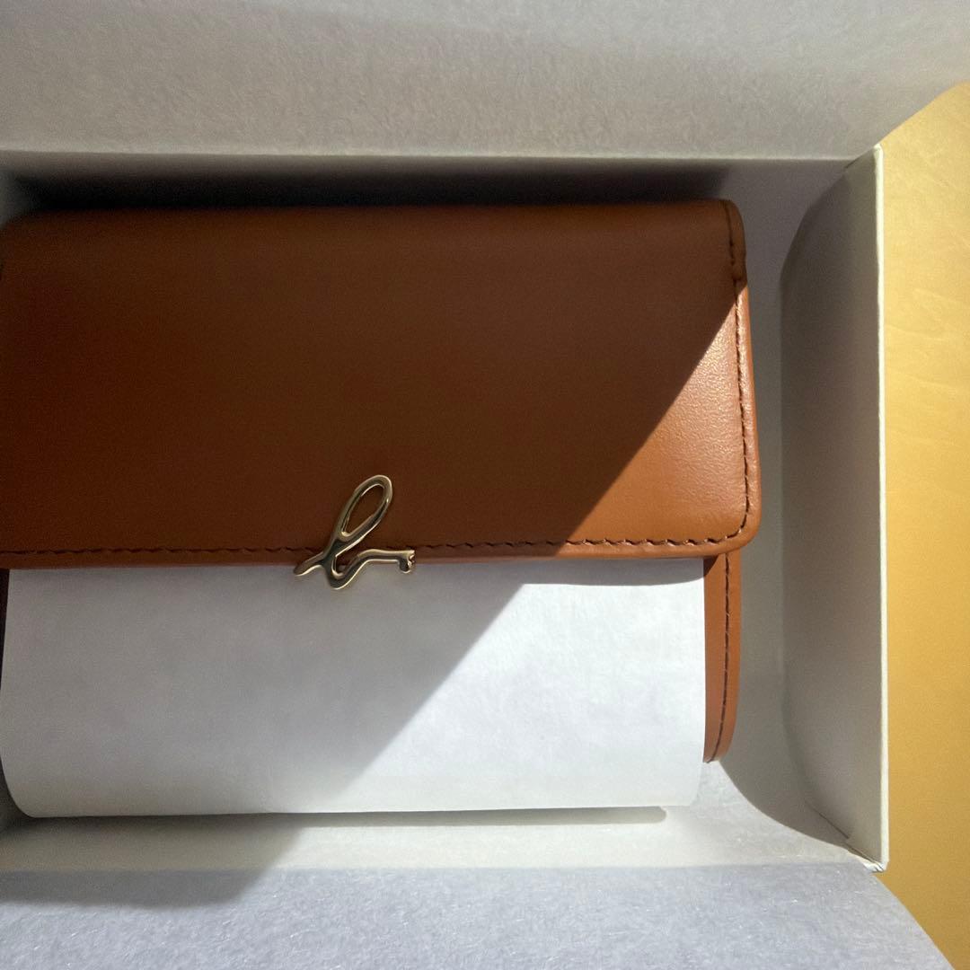 アニエスベー 三つ折り財布　Agnes b. 天然皮革