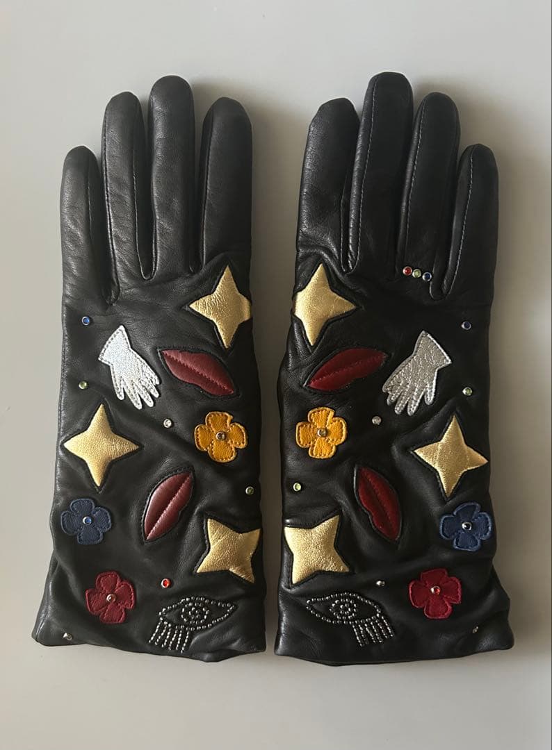 AGNELLE レザーモチーフグローブ