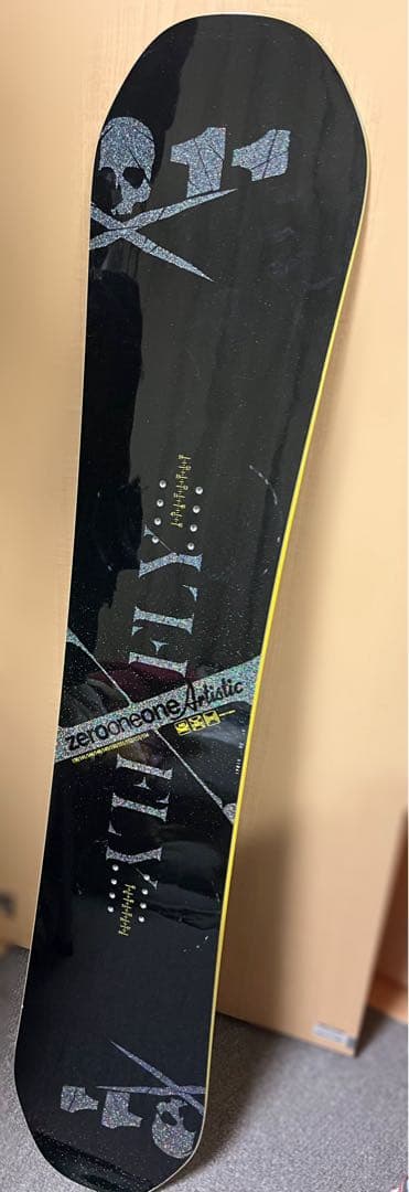 《011Artistic》 XFly スノーボード 138cm