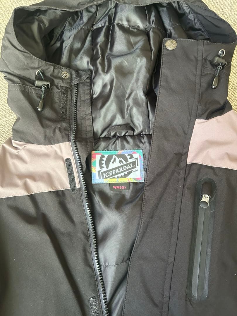 スノボウェア スキーウェア 上下セット レディース