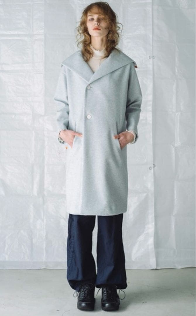 【美品】mint designs バックジップロングコート ブルーライン 2