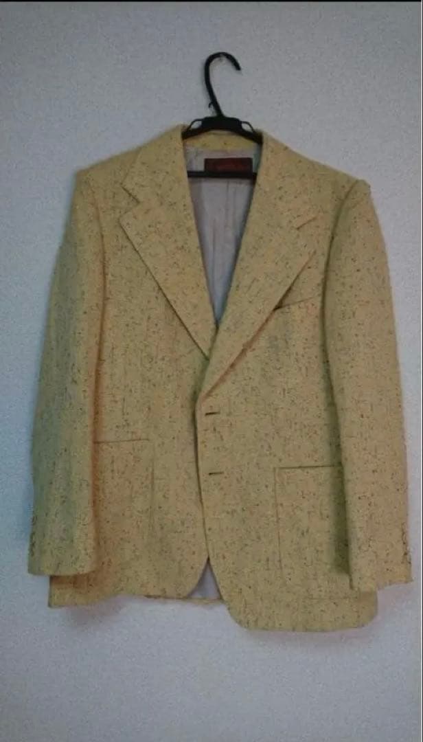 Yves Saint Laurent テーラードジャケット イエロー