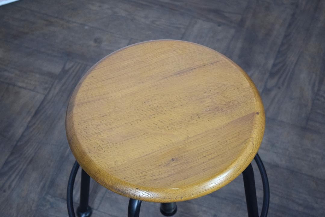 クラッシュゲート ノットアンティークス　コンベックスⅢ スツールS　d