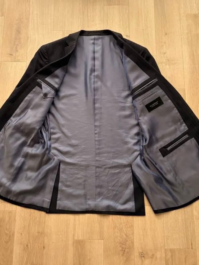 本日限定‼️【美品】バーバリーブラックレーベル 3ピース スーツ シルク黒 L相当